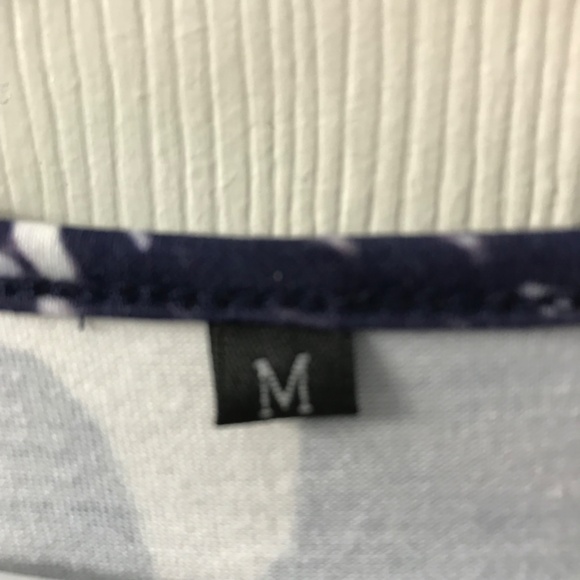 Dress - Picture 2 of 6